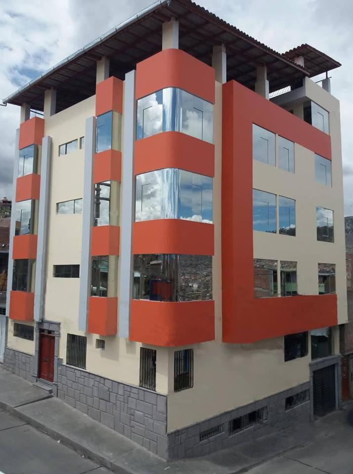 Hostal Capac Ayacucho Luaran gambar